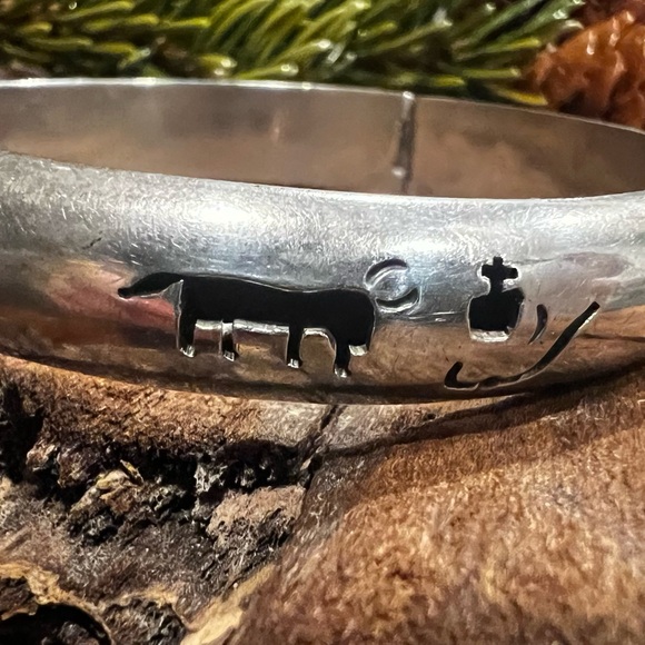 Taxco Mexico Bracelet Silver TS-43 OSA Bull Fight Toreros Story Telling Bangle M - Picture 5 of 10